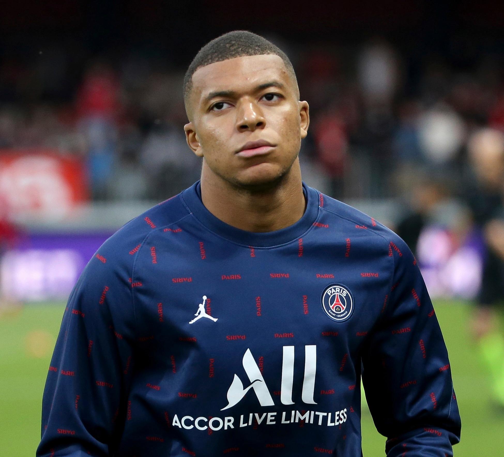 入新老更替 入新老更替