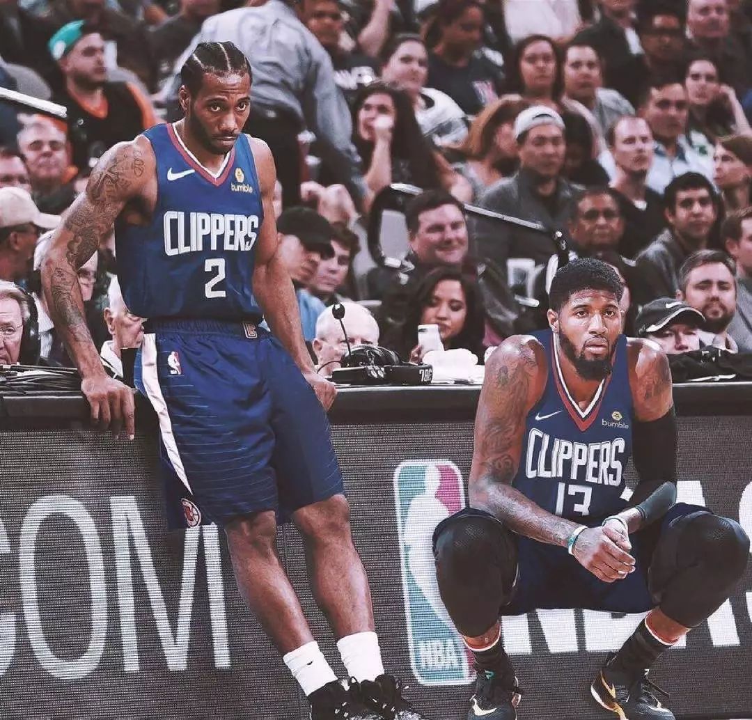 两端的拉锯 两端的拉锯